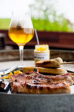 Lade das Bild in den Galerie-Viewer, Nose to tail box - Kartoffelschwein BBQ Style - LIMITIERT